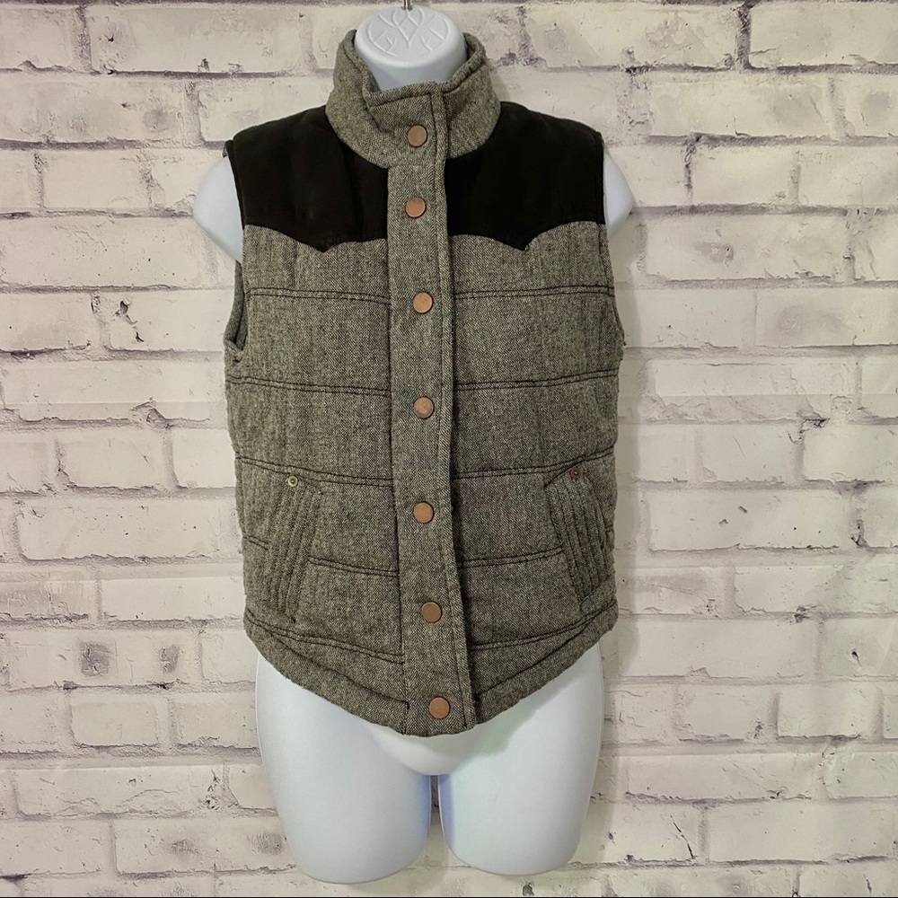 Padded Vest with Pockets